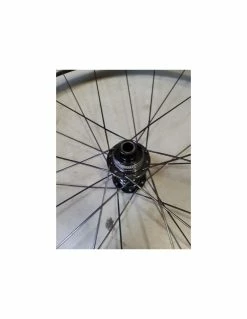 Airstreeem Carbon Aero 50/50 Disc Tub. Laufradsatz Glanzfinish Neu 6 Airstreeem Carbon Aero 50/50 Disc Tub. Laufradsatz Glanzfinish Neu -Ersatzteile Verkaufsladen airstreeem carbon aero 5050 disc tub laufradsatz logo glanzfinish neu 2