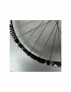 Dt-swiss DT SWISS HX1501 Hybrid SPLINE Vorderrad 27,5 35mm Disc Neu -Ersatzteile Verkaufsladen dt swiss hx1501 hybrid spline vorderrad 275 35mm disc neu 2