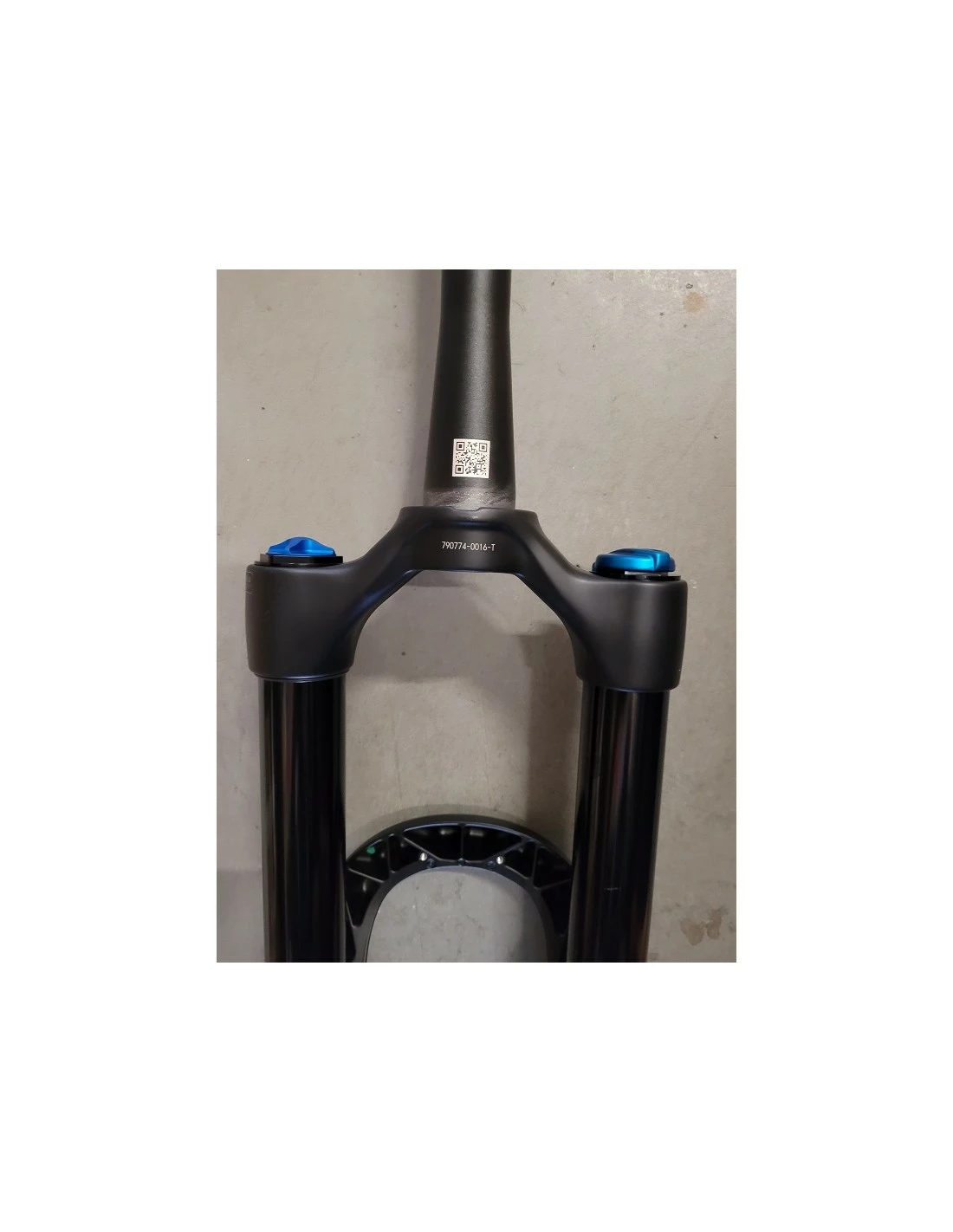 Fox Float 38 Performance 27,5/+ 170mm Federgabel Boost 2021 Neu 1 Fox Float 38 Performance 27,5/+ 170mm Federgabel Boost 2021 Neu